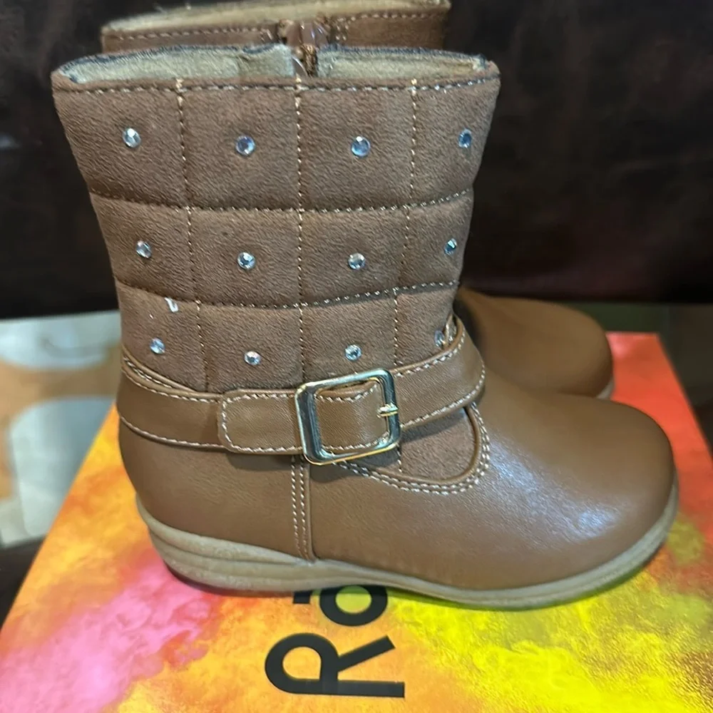 RACHEL SHOES CAMILLA BOOTS: COGNAC: NEW IN BOX: SIZE 6